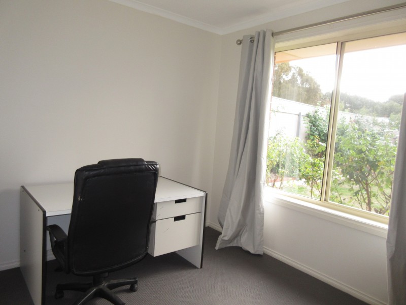 4 Goyder Road, Mount Compass SA 5210