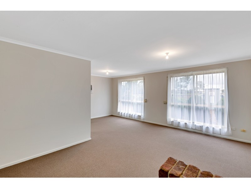 17 Myerhoff Street, Aldinga Beach SA 5173