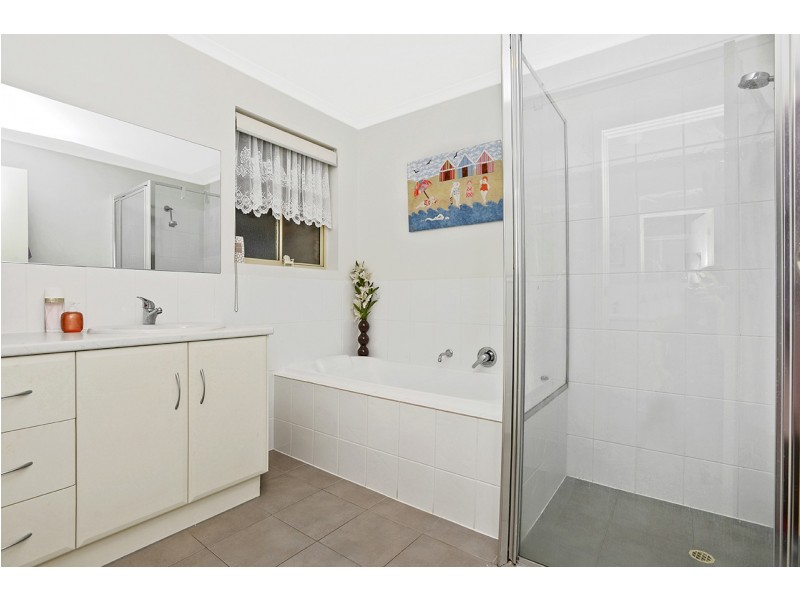 37 Irving Road, Aldinga Beach SA 5173