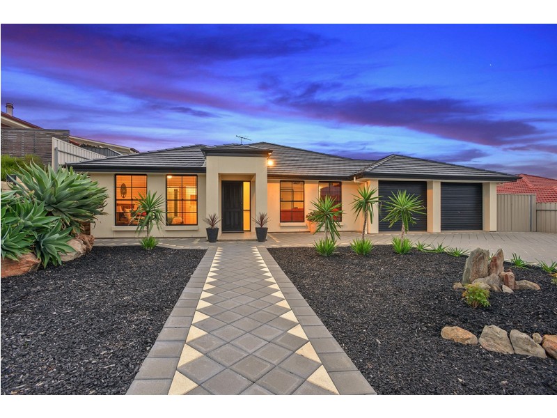 39 Esperance Boulevard, Seaford Rise SA 5169