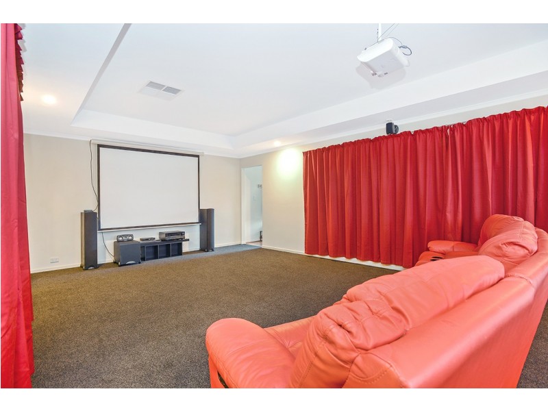 39 Esperance Boulevard, Seaford Rise SA 5169
