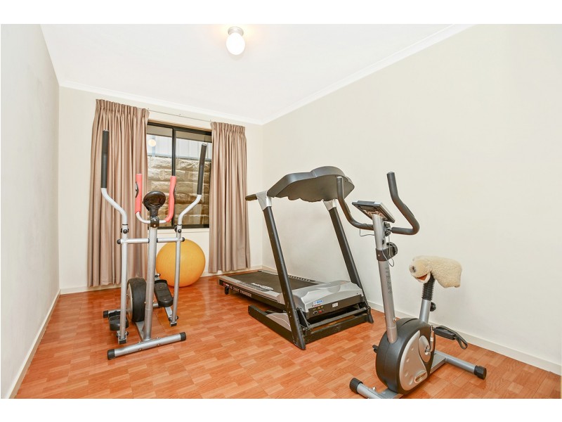 39 Esperance Boulevard, Seaford Rise SA 5169