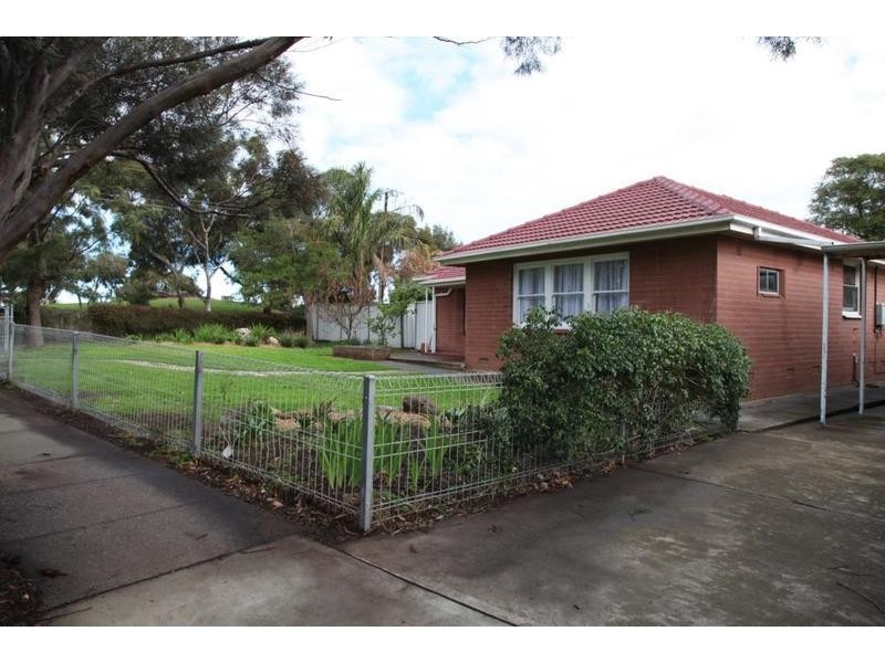 5 Galloway Road, Christies Beach SA 5165