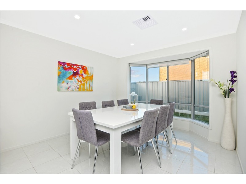 3 Saturn Court, Woodcroft SA 5162