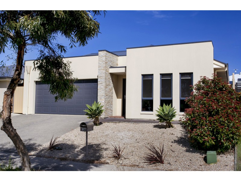 18 Kaurna Avenue, Aldinga Beach SA 5173