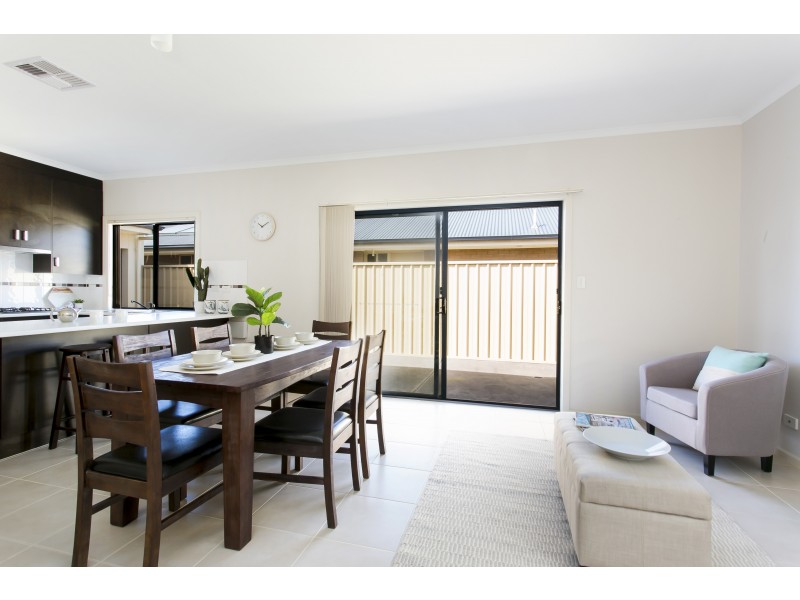 18 Kaurna Avenue, Aldinga Beach SA 5173