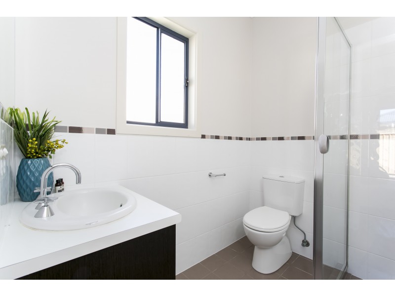 18 Kaurna Avenue, Aldinga Beach SA 5173