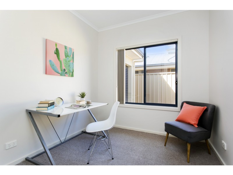 18 Kaurna Avenue, Aldinga Beach SA 5173