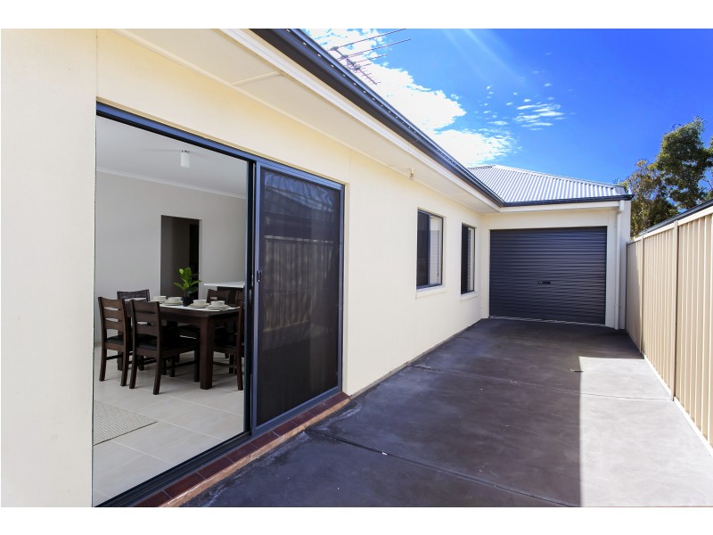 18 Kaurna Avenue, Aldinga Beach SA 5173