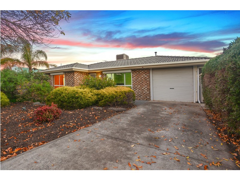 24 Admiralty Crescent, Seaford Rise SA 5169