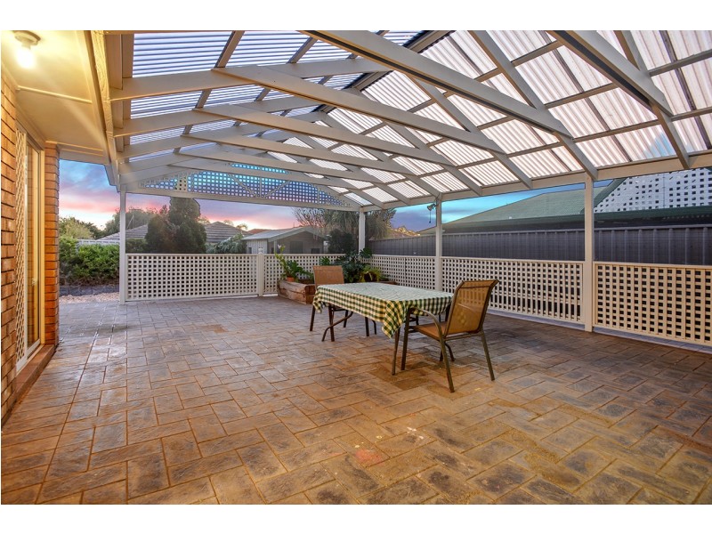24 Admiralty Crescent, Seaford Rise SA 5169