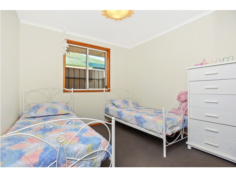 24 Admiralty Crescent, Seaford Rise SA 5169