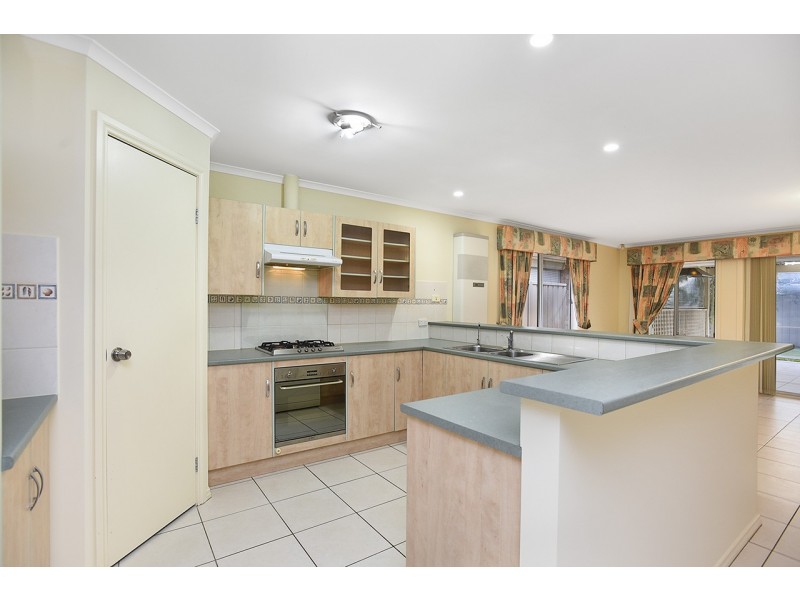 112 Pridham Boulevard, Aldinga Beach SA 5173