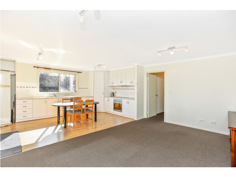 34 Whinnerah Avenue, Aldinga Beach SA 5173