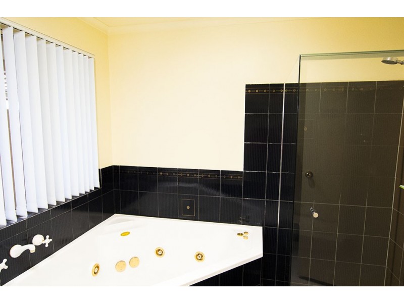 13 Australia Two Avenue, North Haven SA 5018