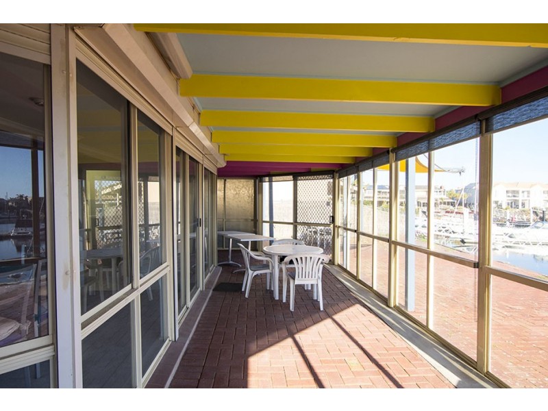 13 Australia Two Avenue, North Haven SA 5018