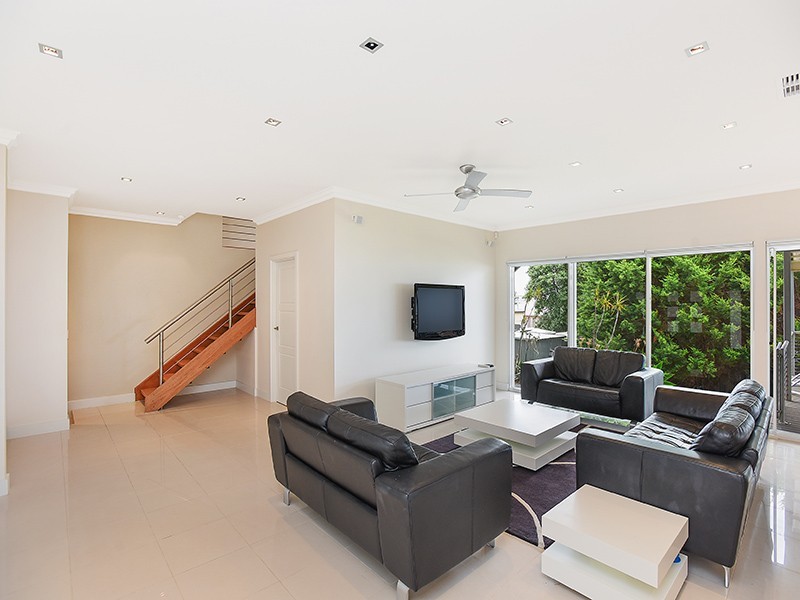 104 Second Avenue, Moana SA 5169