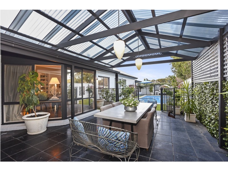 28 Craigburn Drive, Flagstaff Hill SA 5159