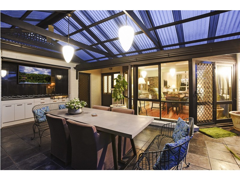 28 Craigburn Drive, Flagstaff Hill SA 5159