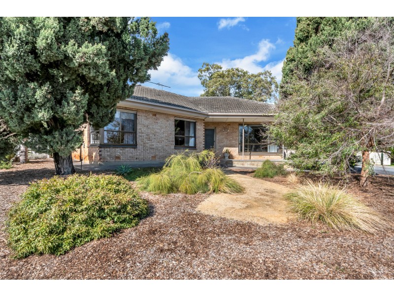 18 St Peters Terrace, Willunga SA 5172