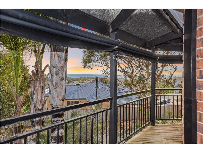 16 Augusta Drive, Seaford Rise SA 5169