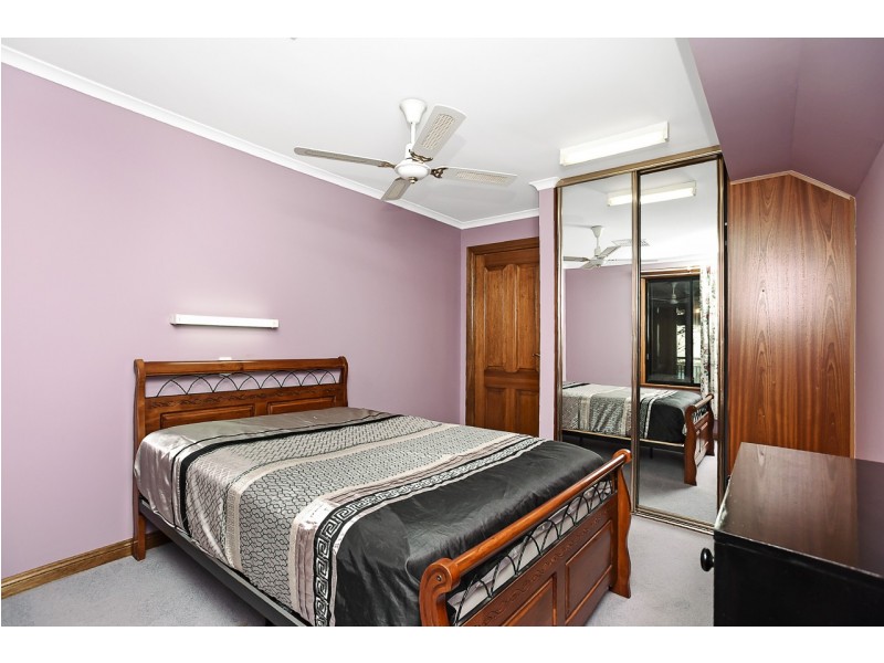 16 Augusta Drive, Seaford Rise SA 5169