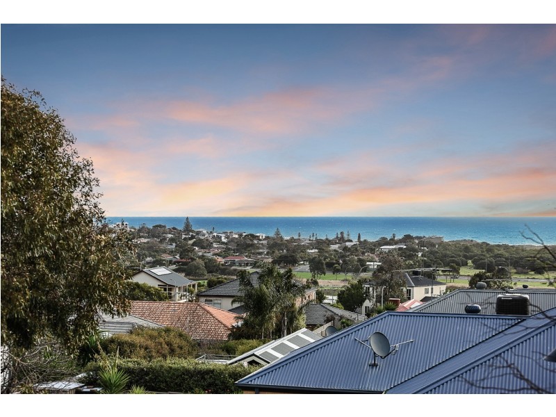 16 Augusta Drive, Seaford Rise SA 5169