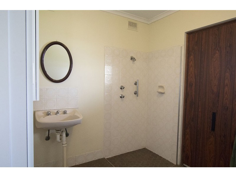 12 Bluelake Court, Tennyson SA 5022