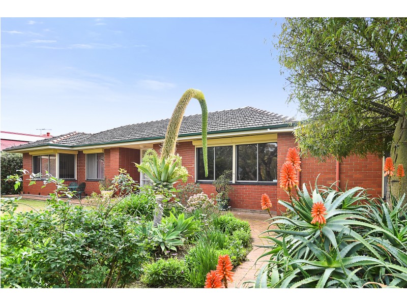 29 Paringa Parade, Old Noarlunga SA 5168