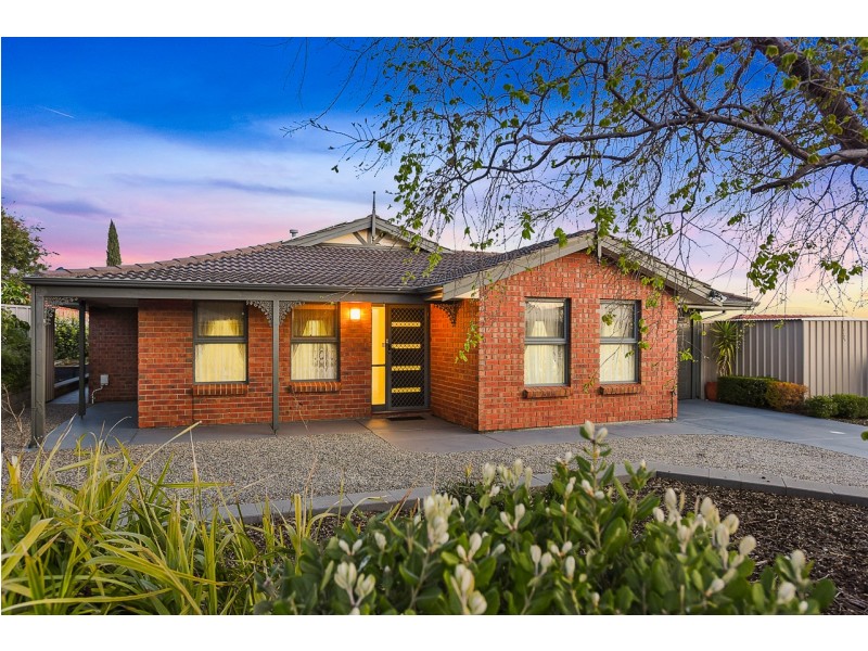 10 Endeavour Drive, Seaford Rise SA 5169