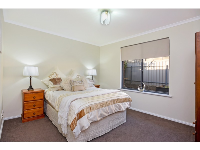 10 Endeavour Drive, Seaford Rise SA 5169