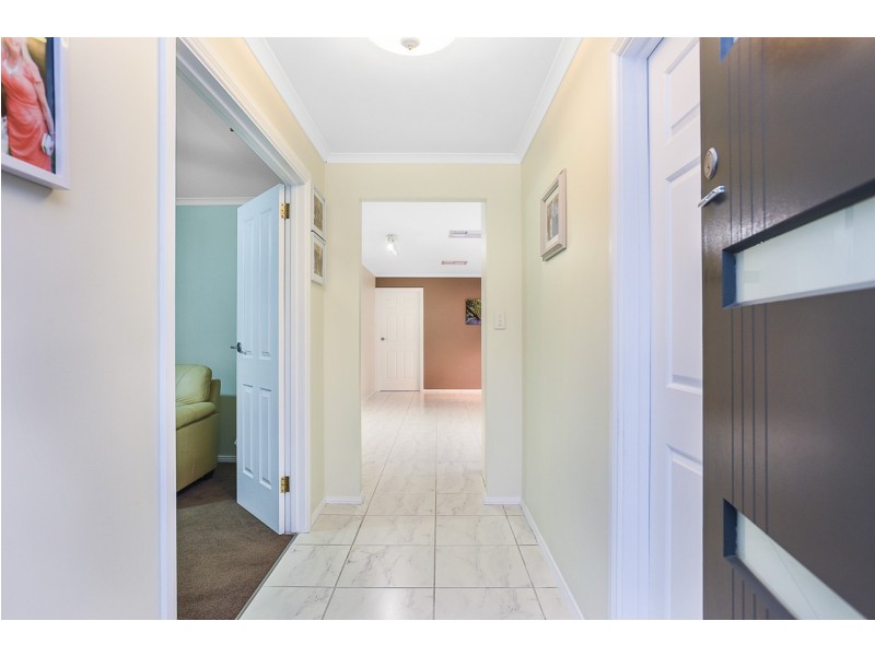 10 Endeavour Drive, Seaford Rise SA 5169