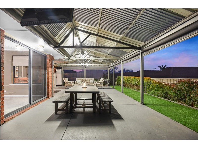 10 Endeavour Drive, Seaford Rise SA 5169