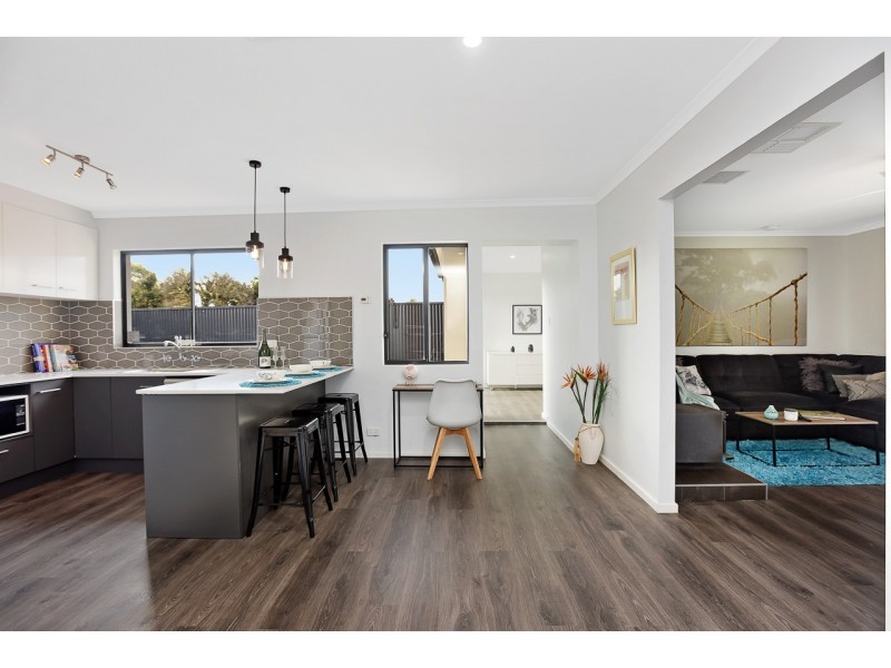 51 Trim Crescent, Old Noarlunga SA 5168