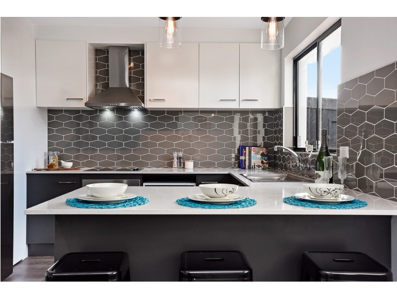 51 Trim Crescent, Old Noarlunga SA 5168