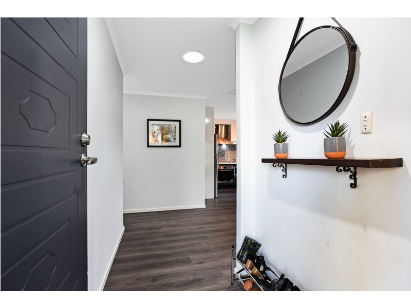 51 Trim Crescent, Old Noarlunga SA 5168