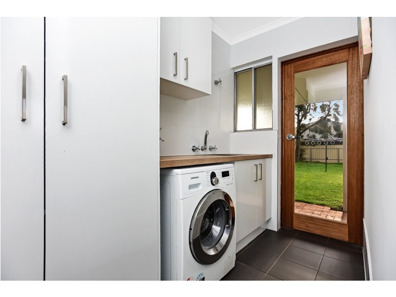 51 Trim Crescent, Old Noarlunga SA 5168