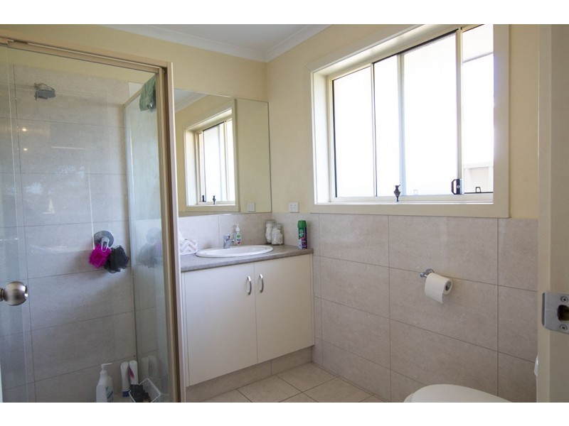 16 Felix Crescent, Morphett Vale SA 5162