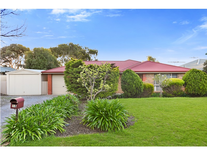 18 Evelyn Sturt Drive, Willunga SA 5172