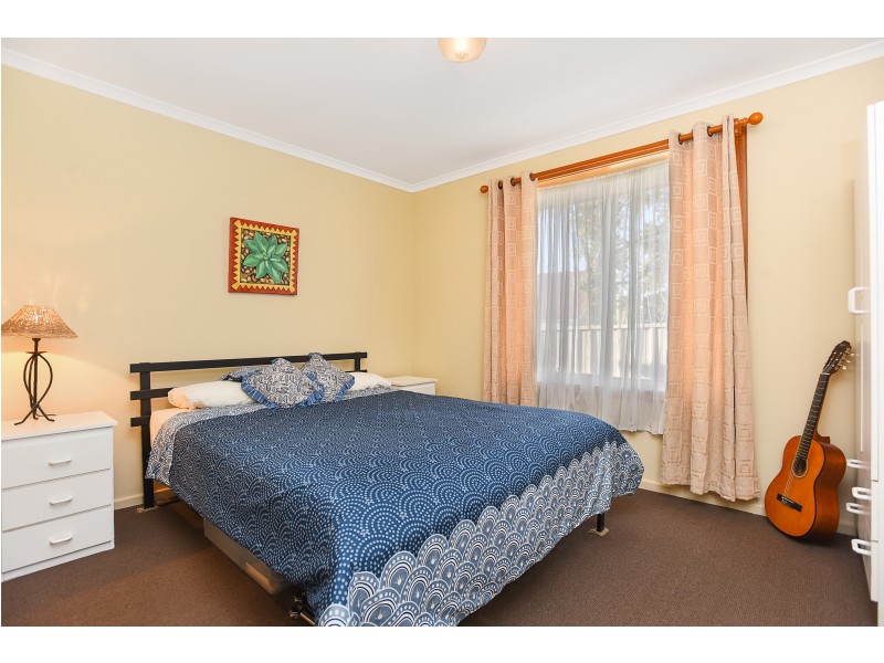 18 Evelyn Sturt Drive, Willunga SA 5172