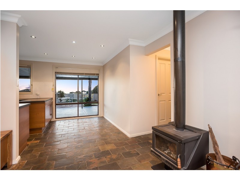 31 Plaza Avenue, Sellicks Beach SA 5174