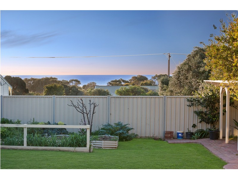 31 Plaza Avenue, Sellicks Beach SA 5174