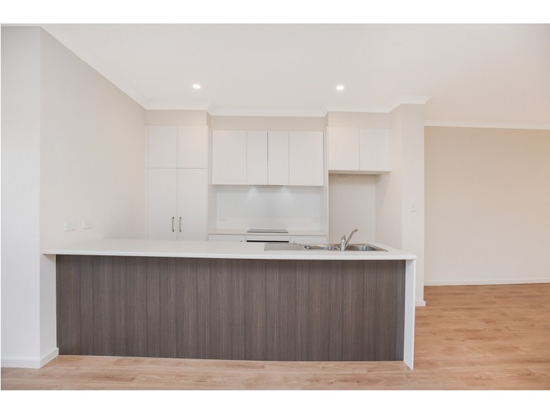 28 Robinson Road, Seaford Heights SA 5169