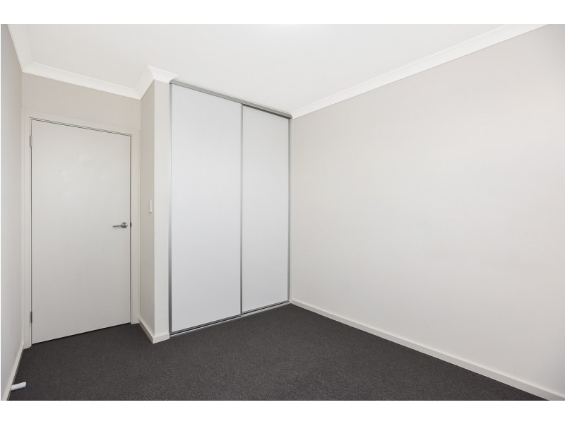 28 Robinson Road, Seaford Heights SA 5169