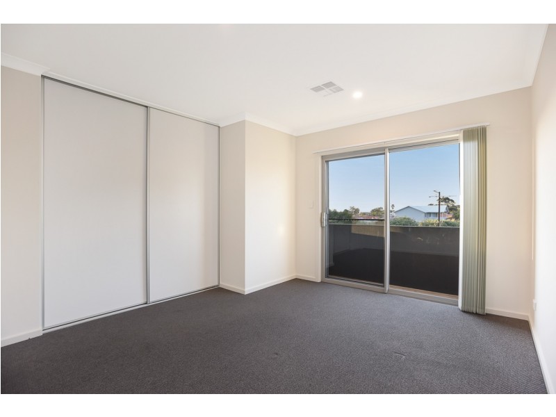 28 Robinson Road, Seaford Heights SA 5169