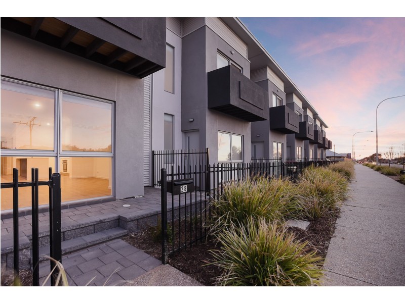 28 Robinson Road, Seaford Heights SA 5169