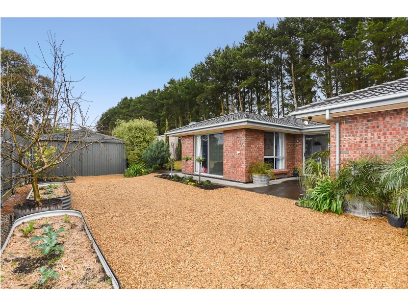 9 Baudin Crescent, Mount Compass SA 5210