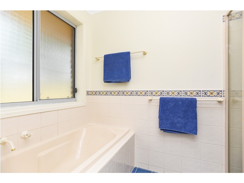 9 Baudin Crescent, Mount Compass SA 5210