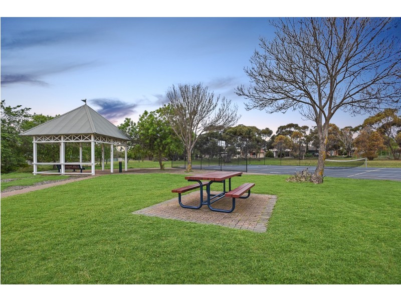 43 Admiralty Crescent, Seaford Rise SA 5169