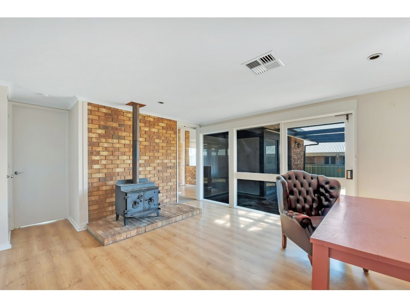 17 Hewitt Drive, Mclaren Vale SA 5171